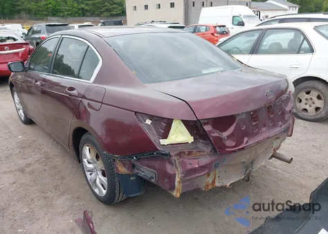 2010 Honda Accord 2.4 Lx z USA, uszkodzony, nr VIN 1HGCP2F38AA137707